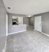 10110 Forum Park Dr in Houston, TX - Building Photo