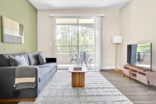 1265 Lakeside Dr in Sunnyvale, CA - Building Photo