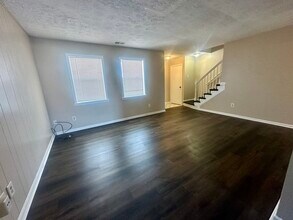 6340 Commons Dr in Indianapolis, IN - Building Photo - Building Photo