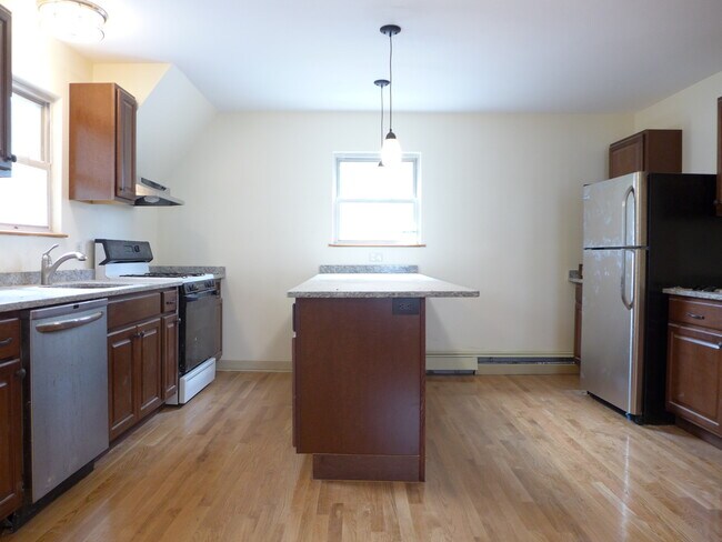 163 Cambridge St in Boston, MA - Building Photo - Building Photo