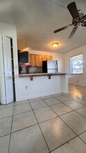5192 NE 6th Ave in Oakland Park, FL - Building Photo - Building Photo