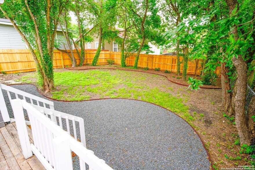 708 Nevada St in San Antonio, TX - Building Photo