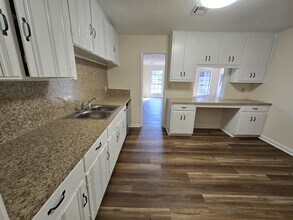 3432 Princess Ann St in Montgomery, AL - Building Photo - Building Photo