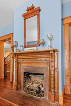 221 SE 7th St in Gainesville, FL - Foto de edificio - Building Photo