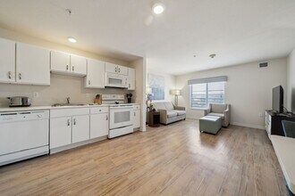 5423 N Loop 1604 W in San Antonio, TX - Building Photo - Building Photo
