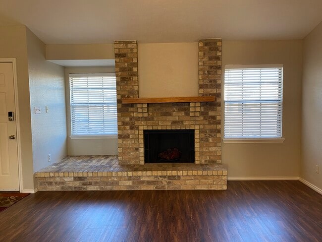 2813 Oxford Ln in Flower Mound, TX - Building Photo - Building Photo