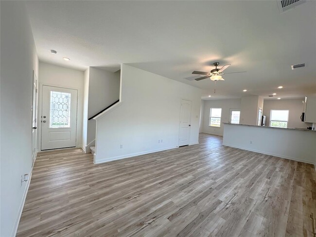 117 Paradise Cyn Dr in Jarrell, TX - Building Photo - Building Photo