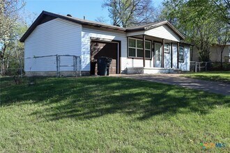 2701 Hillside Dr in Killeen, TX - Building Photo - Building Photo