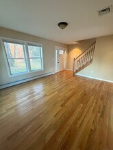 49 Franklin St in Vernon, CT - Building Photo - Building Photo