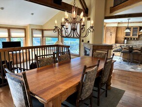 374 B Ensign Dr in Dillon, CO - Building Photo - Building Photo