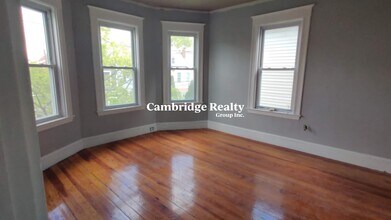 20 Madison St, Unit 2 in Somerville, MA - Building Photo - Building Photo