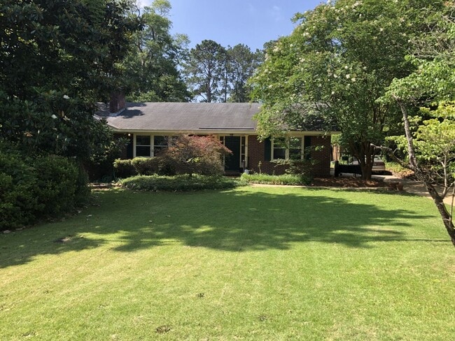 property at 2820 Nancy St