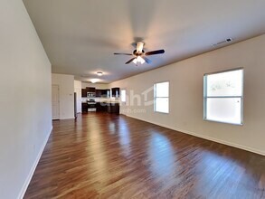 4013 Clay Ct SE in Conyers, GA - Foto de edificio - Building Photo