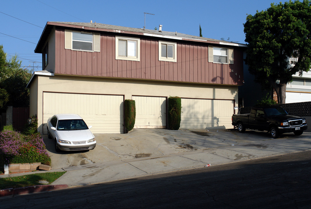 641 Hardin Dr in Inglewood, CA - Building Photo