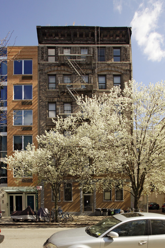 Jasper Paul in New York, NY - Building Photo - Building Photo