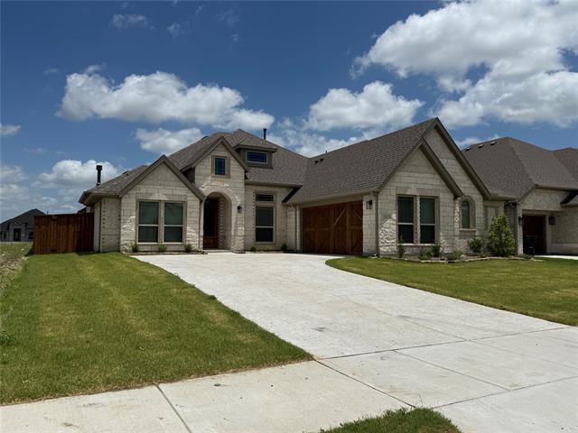 property at 3818 Mesa Verde Dr