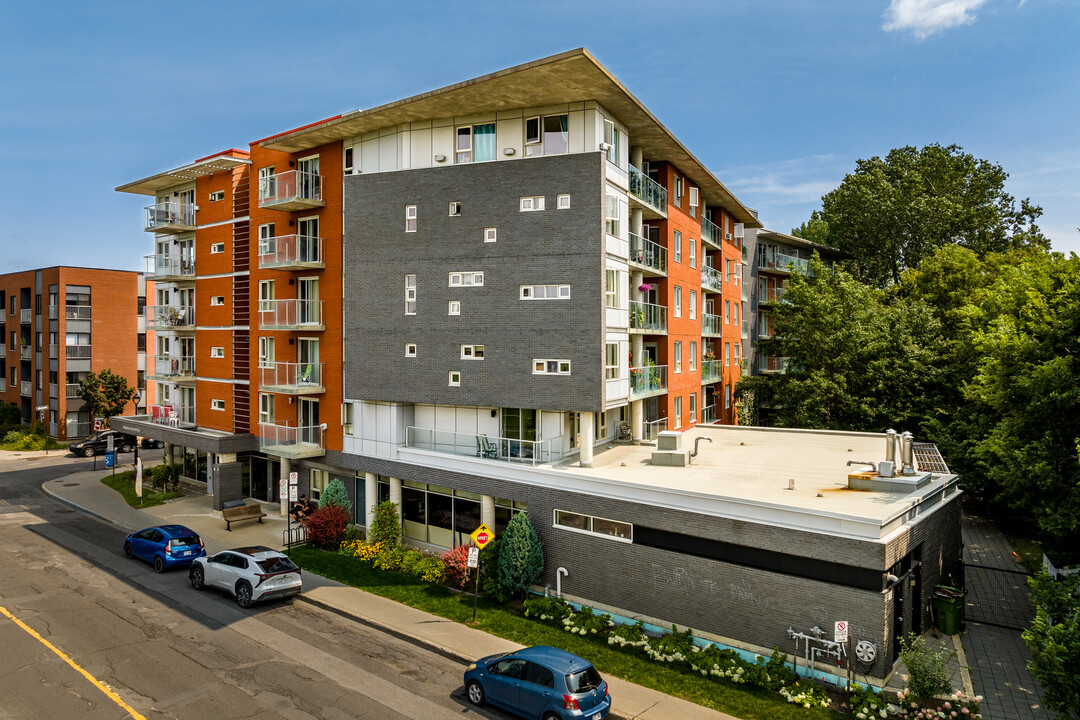 En Harmonie in Montréal, QC - Building Photo