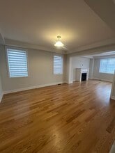 904 Knights Ln in Woodstock, ON - Building Photo - Building Photo