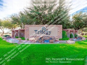 4407 E Ficus Way in Gilbert, AZ - Building Photo - Building Photo