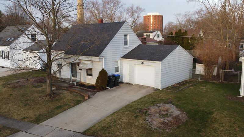 2675 MAITLAND in Cuyahoga Falls, OH - Building Photo