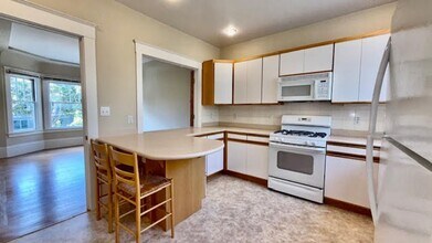 341 Lake St in San Francisco, CA - Building Photo - Building Photo