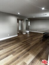 731 E 33rd St in Los Angeles, CA - Building Photo - Building Photo