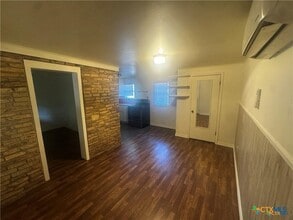 1511 Old Ranch Rd 12 in San Marcos, TX - Building Photo - Building Photo