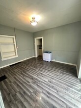 2208 NE Perry Ave in Peoria, IL - Building Photo - Building Photo