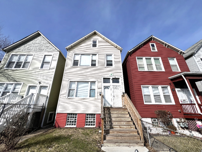 property at 5248 S Wells St
