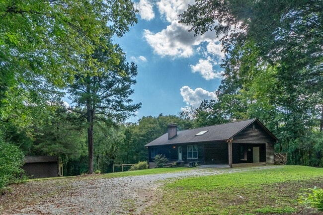 property at 1352 Village Rd