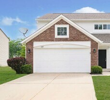 6747 Wimbledon Dr in Zionsville, IN - Building Photo