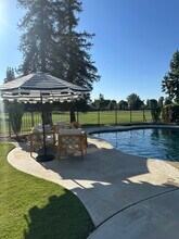 6504 Landfair Dr in Bakersfield, CA - Building Photo - Building Photo