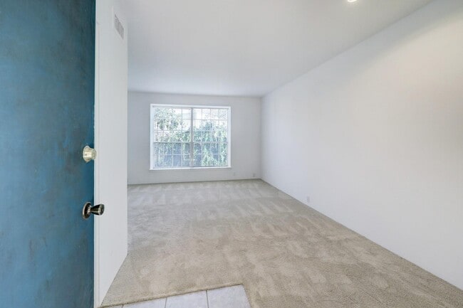 5353 Institute Ln in Houston, TX - Foto de edificio - Building Photo