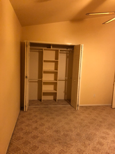 5968 E 14 Mile Rd in Warren, MI - Building Photo - Building Photo
