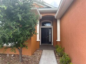 10645 Weeping Elm Bend in Land O Lakes, FL - Building Photo - Building Photo