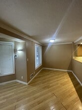 14 Hearthbridge St in Kitchener, ON - Building Photo - Building Photo