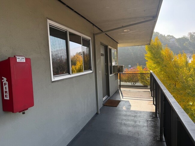 500 Red Hill Ave in San Anselmo, CA - Building Photo - Building Photo