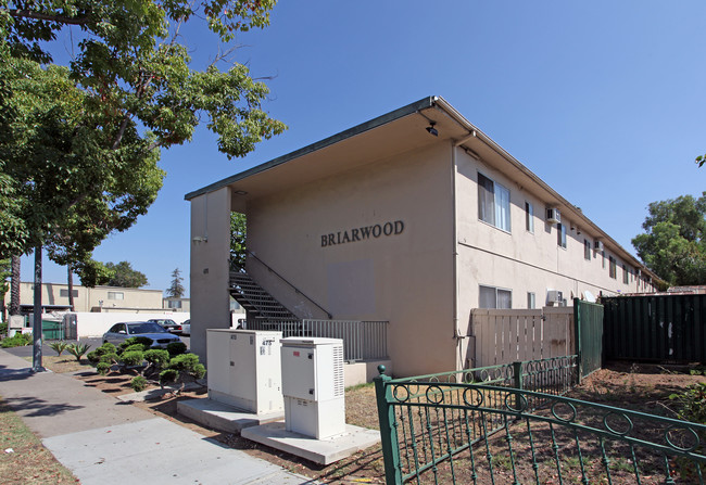 Briarwood Apartments in El Cajon, CA - Building Photo - Building Photo