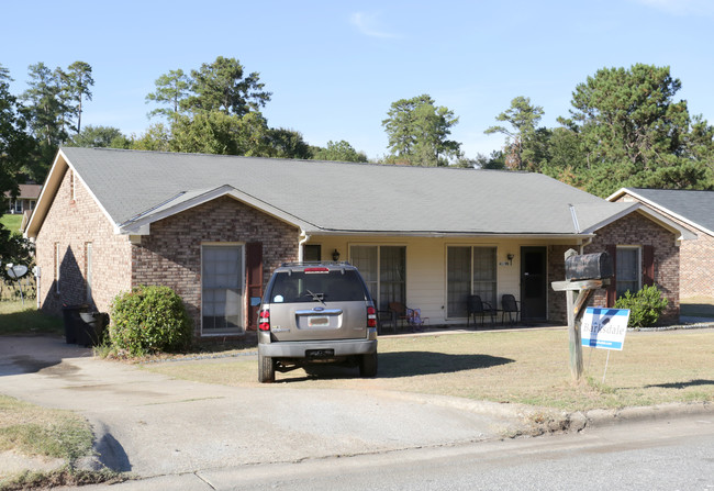 4119 Montclair Dr in Columbus, GA - Foto de edificio - Building Photo