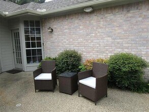 5815 Willow Wood Ln in Dallas, TX - Building Photo - Building Photo