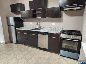 68 W Main St in Bogota, NJ - Building Photo