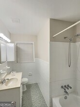 2311 Cherry Blossom Dr SW in Atlanta, GA - Building Photo - Building Photo