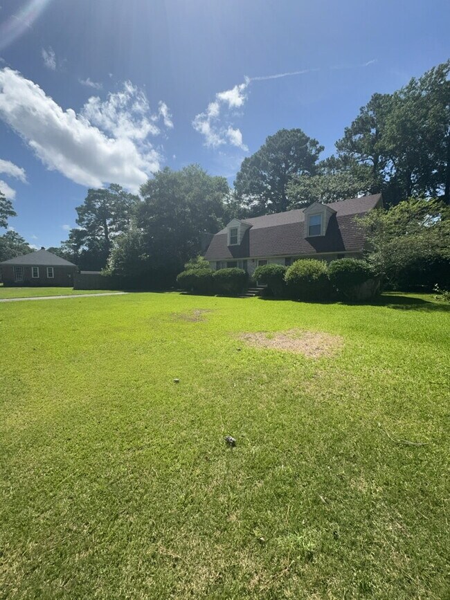 203 King Richard Ct in Jacksonville, NC - Building Photo - Building Photo