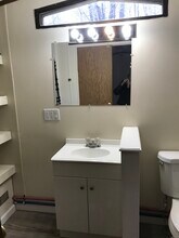 104 Marina Way in Greentown, PA - Foto de edificio - Building Photo