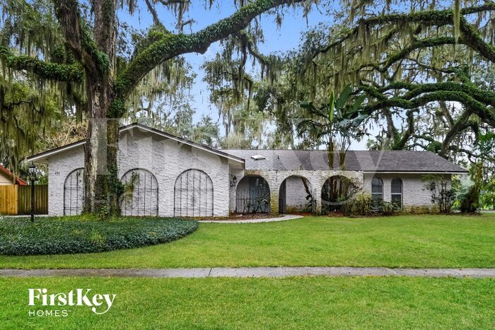 244 Birch Ln in Lakeland, FL - Building Photo
