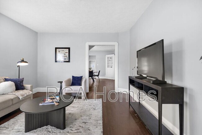 1011 E Raymond St in Indianapolis, IN - Building Photo - Building Photo