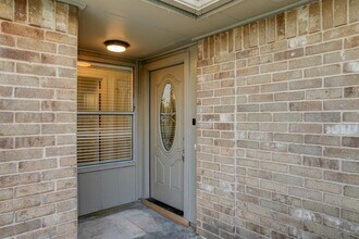 219 Greenshire Dr in League City, TX - Building Photo - Building Photo