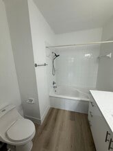 8964 W Flagler St, Unit 101 in Miami, FL - Building Photo - Building Photo