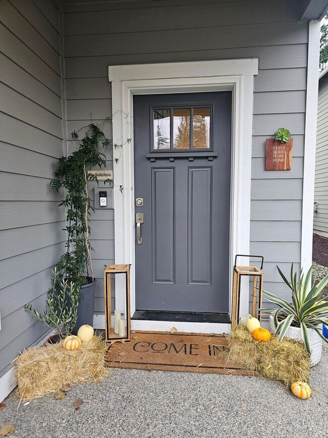 Lake Stevens Home in Lake Stevens, WA - Building Photo - Building Photo