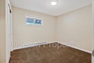 466 N Adair St in Cornelius, OR - Building Photo - Building Photo